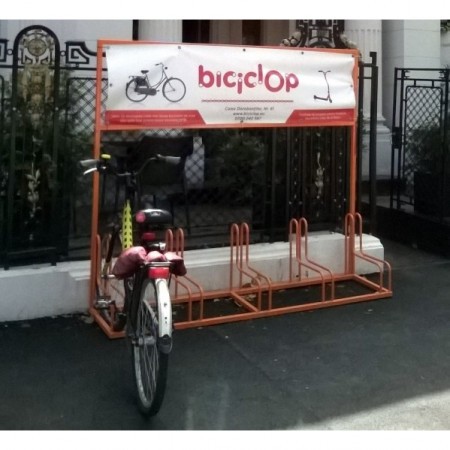 Rastel biciclete cu 5 locuri si zona banner Portocaliu